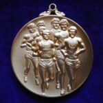 メ－０９古銭 メダル 第5回 健康マラソン大会 昭和54年10月15日 於 皇居内堀コース