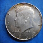 外2227古銭　外国貨幣銀貨 アメリカ HALF DOLLAR 1964年