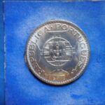 外2413古銭 外国貨幣銀貨 マカオ 1971年