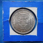 外2447古銭　外国貨幣銀貨 マカオ 1971年